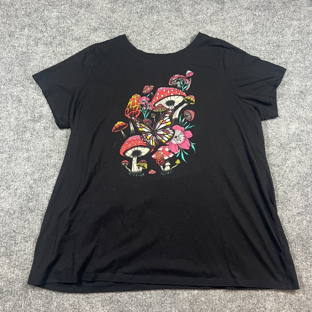 Torrid T Shirt Womens 3 Plus Black Mushroom Classic Fit Heritage Graphic Print